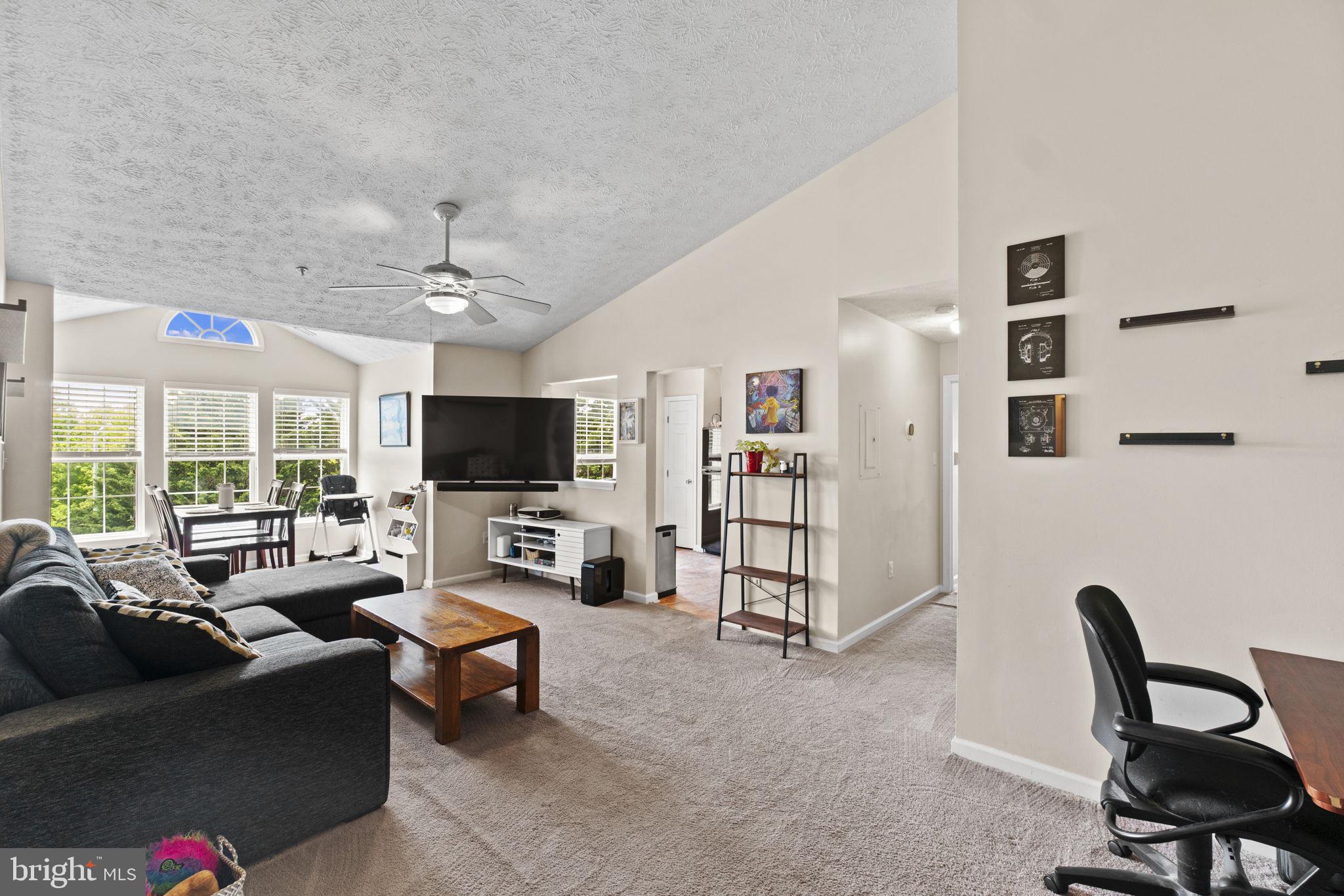 10109 Ridge Manor Terrace, Unit 4000J Damascus, MD 20872 - Photo 2 of 23