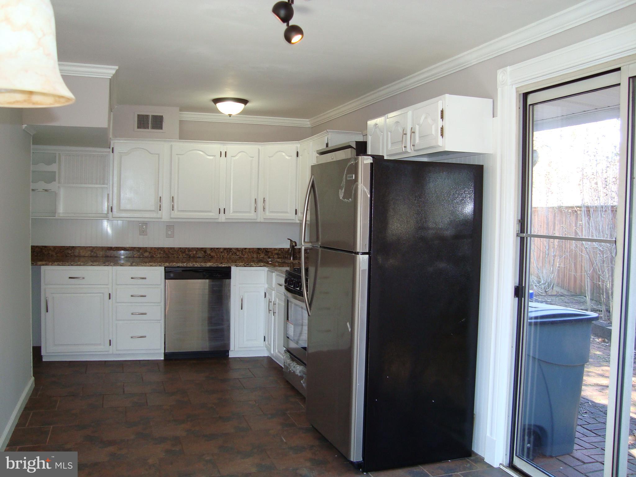9800 Dilston Road Silver Spring, MD 20903 - Photo 15 of 30 Gallery Image 15