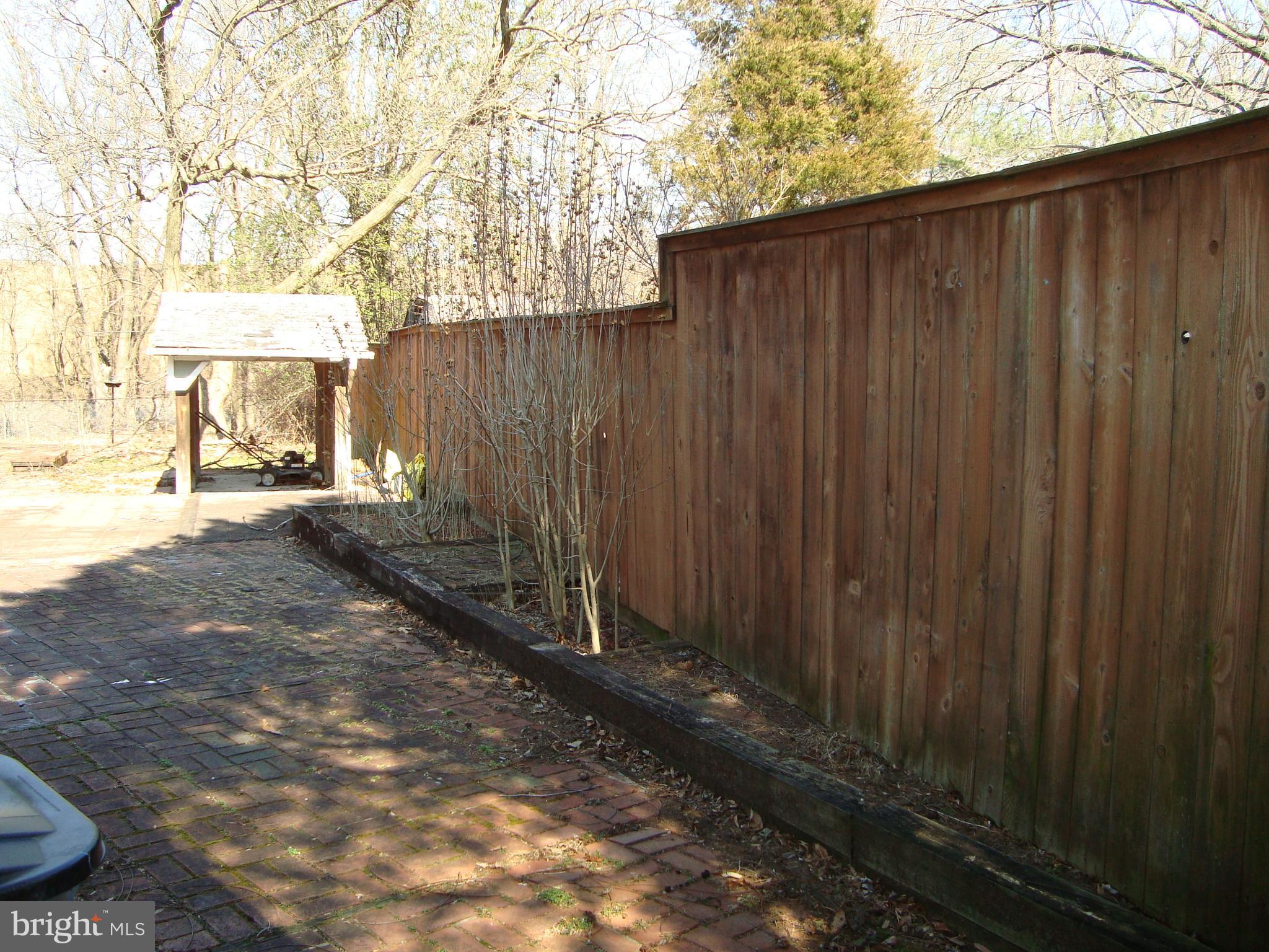 9800 Dilston Road Silver Spring, MD 20903 - Photo 16 of 30 Gallery Image 16