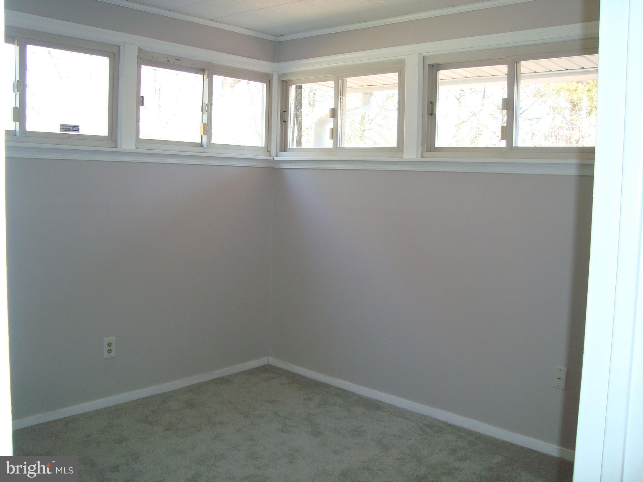 9800 Dilston Road Silver Spring, MD 20903 - Photo 23 of 30 Gallery Image 23