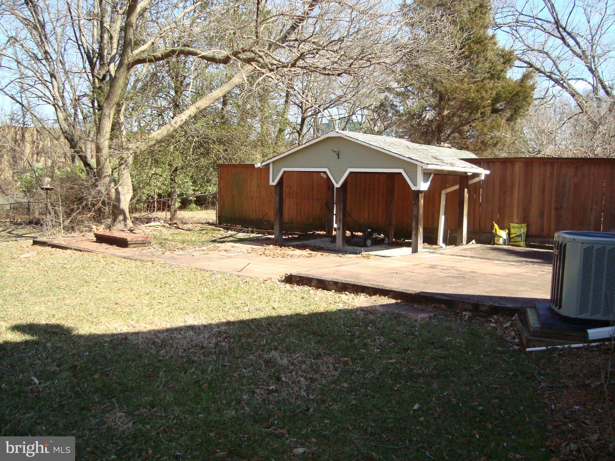 9800 Dilston Road Silver Spring, MD 20903 - Photo 7 of 30 Gallery Image 7