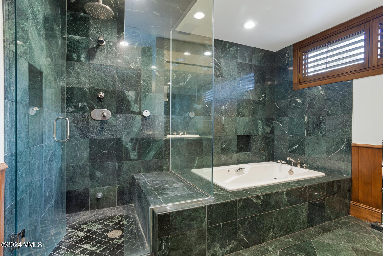 62 Highlands Lane, Unit R406 Beaver Creek, CO 81620 - Photo 16 of 42 McCoy Peak Lodge 406 MLS-36