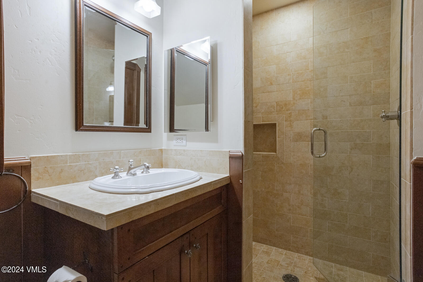 62 Highlands Lane, Unit R406 Beaver Creek, CO 81620 - Photo 27 of 42 McCoy Peak Lodge 406 MLS-33