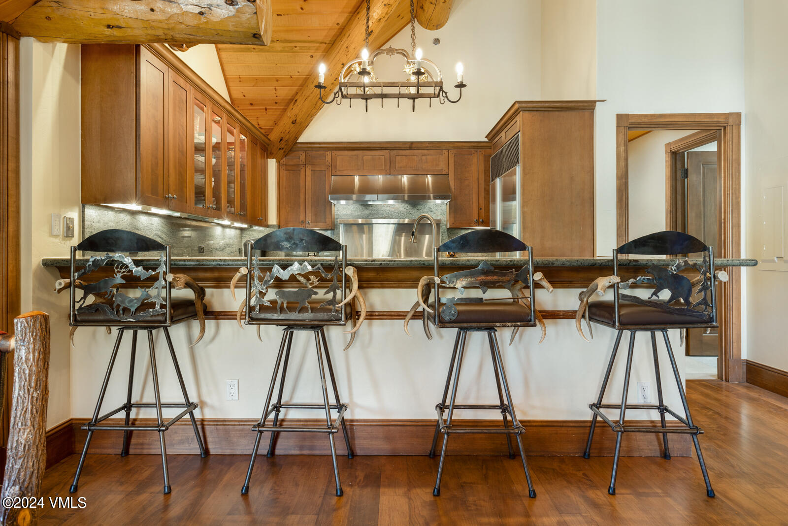 62 Highlands Lane, Unit R406 Beaver Creek, CO 81620 - Photo 9 of 42 McCoy Peak Lodge 406 MLS-17