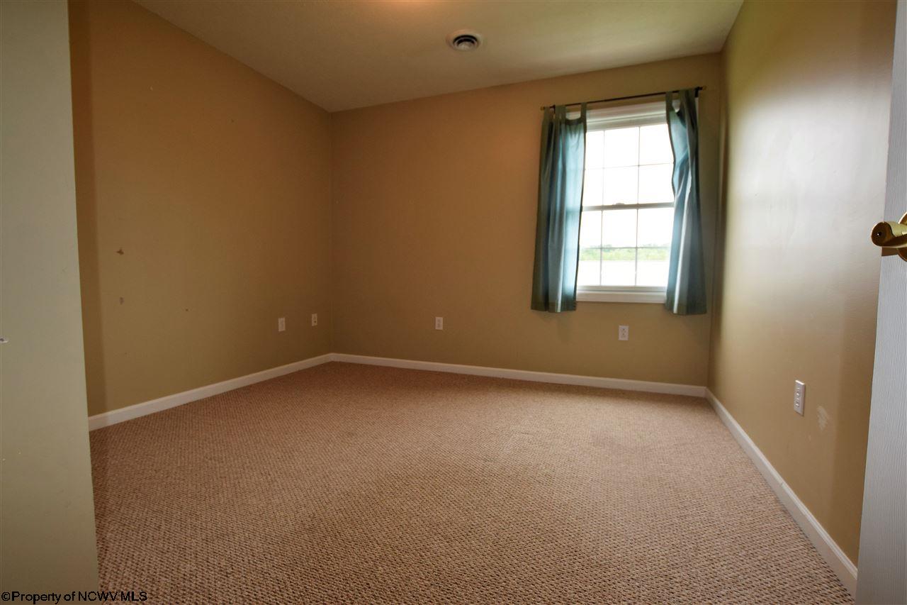 26 Kylie Street Reedsville, WV 26547 - Photo 7 of 11 Gallery Image 7