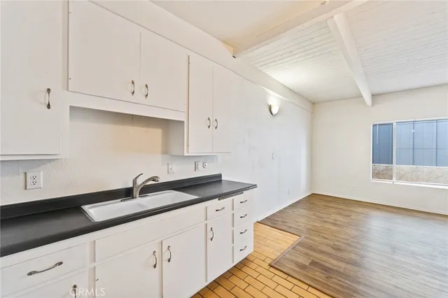 $2,350 | 102 Avenida Pelayo, Unit B, San Clemente, CA 92672