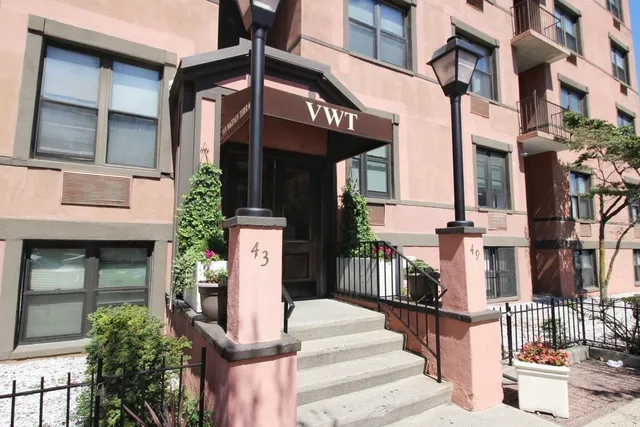 $449,000 | 43-49 Van Wagenen Avenue, Unit 4A, Jersey City, NJ 07306