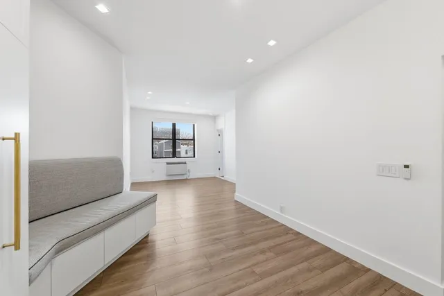 $449,000 | 43-49 Van Wagenen Avenue, Unit 4A, Jersey City, NJ 07306