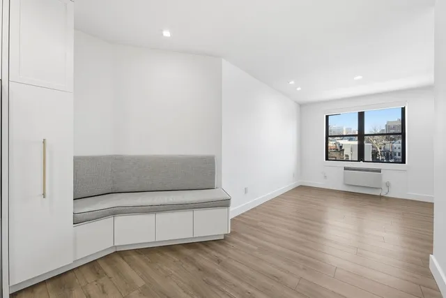 $449,000 | 43-49 Van Wagenen Avenue, Unit 4A, Jersey City, NJ 07306