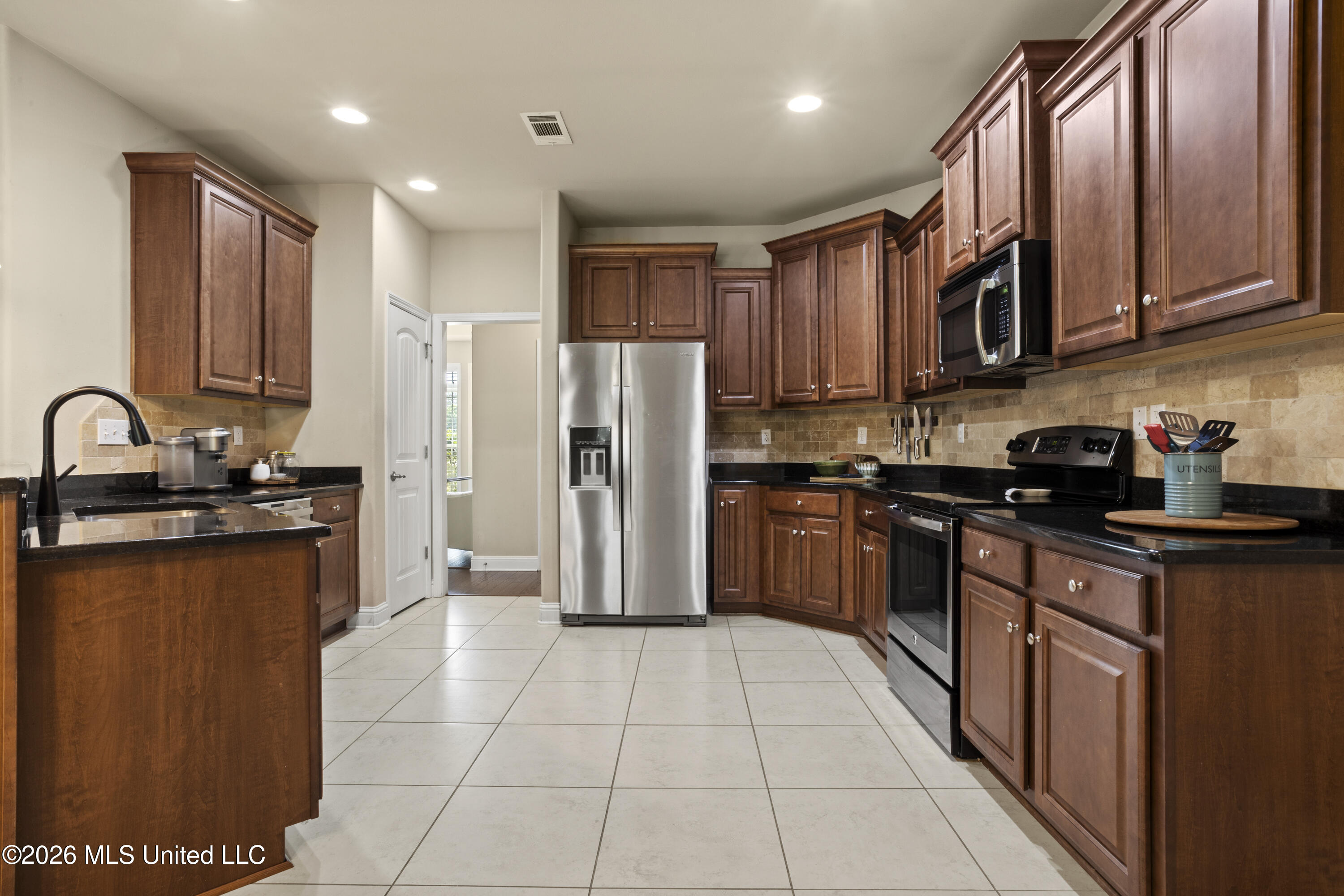 12 Estate Drive Long Beach, MS 39560 - Photo 12 of 37 00012