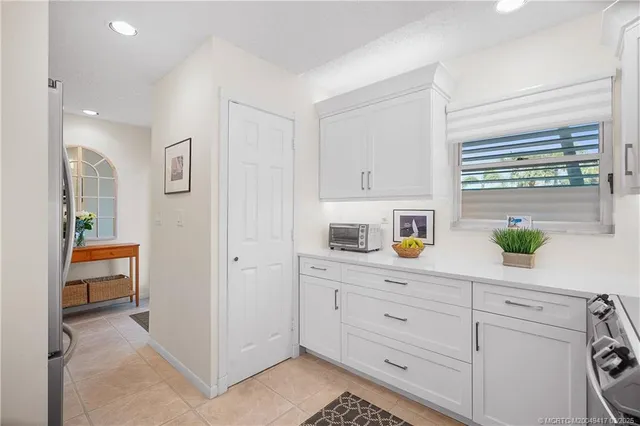 $520,000 | 1550 Northeast Ocean Boulevard, Unit A103, Stuart, FL 34996