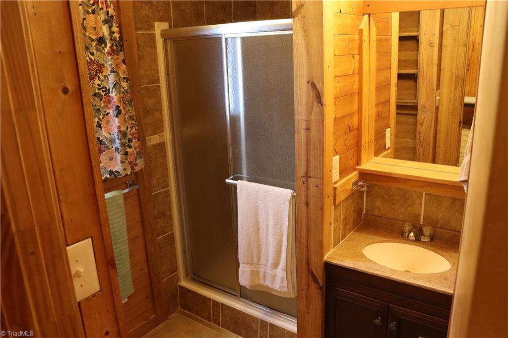 847 Simerson Road Lexington, NC 27295 - Photo 10 of 13 Gallery Image 10