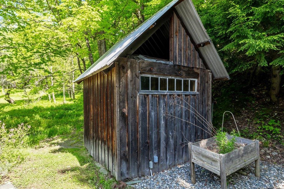 4780 Mountain Road Stowe, VT 05672 - Photo 40 of 47