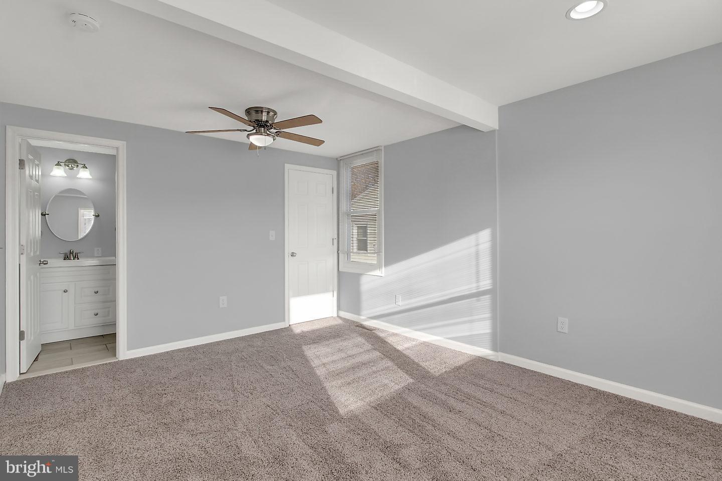 600 Ross Street Baltimore, MD 21221 - Photo 15 of 24 Bath (Master)