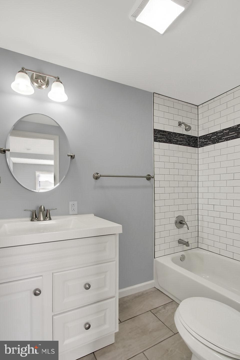 600 Ross Street Baltimore, MD 21221 - Photo 16 of 24 Bath (Master)