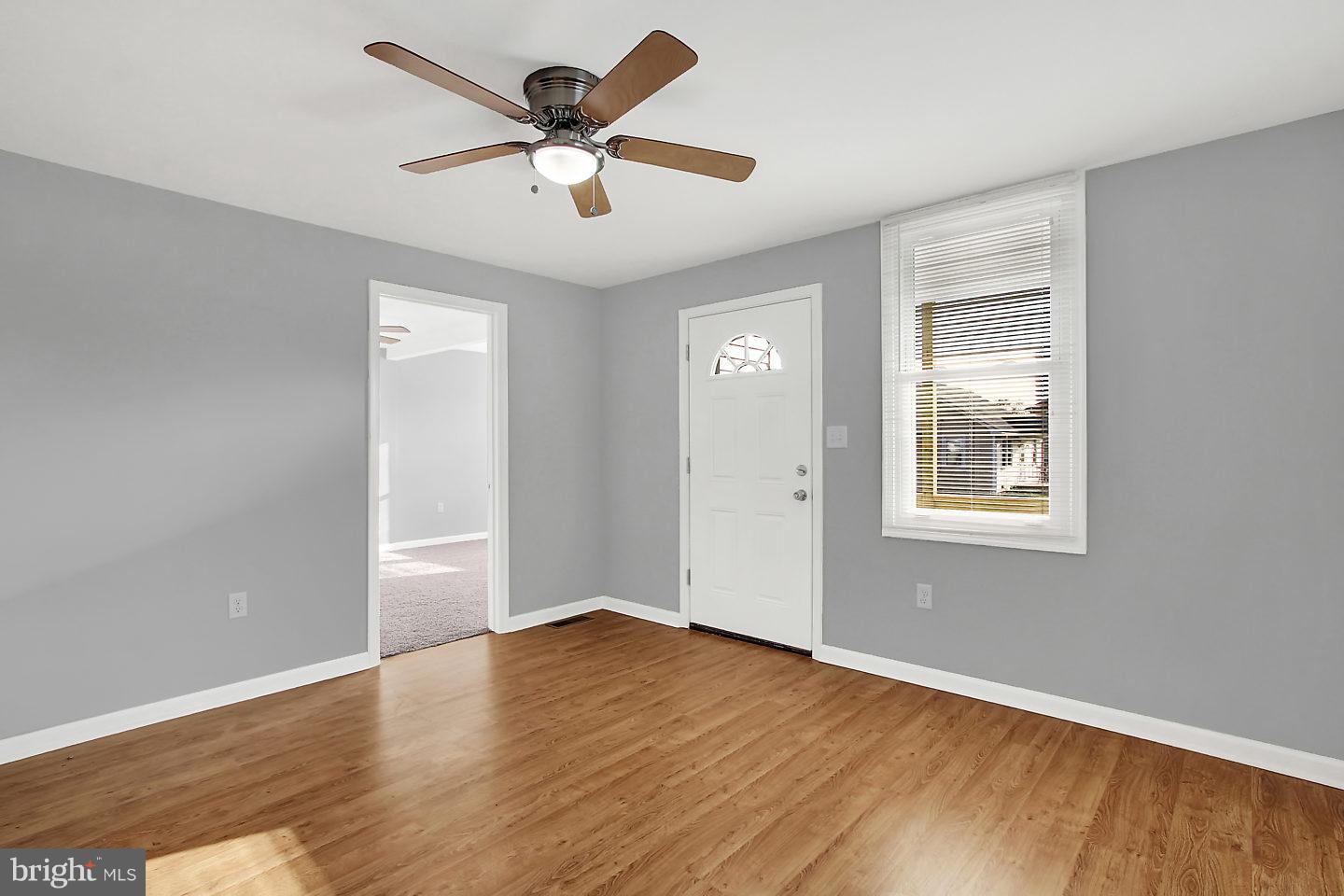 600 Ross Street Baltimore, MD 21221 - Photo 7 of 24 Interior (General)