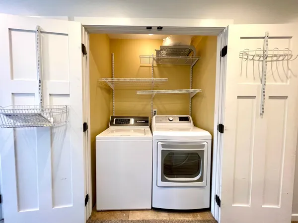 $4,200 | 403 Monroe Avenue South, Hopkins, MN 55343