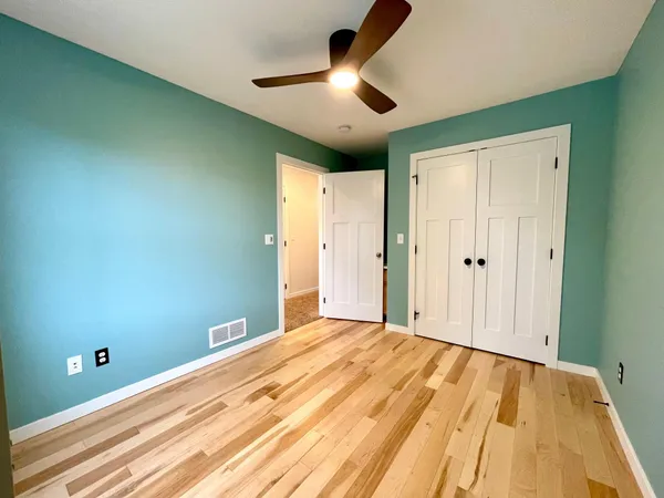 $4,200 | 403 Monroe Avenue South, Hopkins, MN 55343