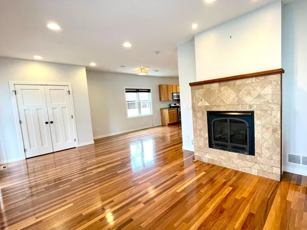 $4,200 | 403 Monroe Avenue South, Hopkins, MN 55343