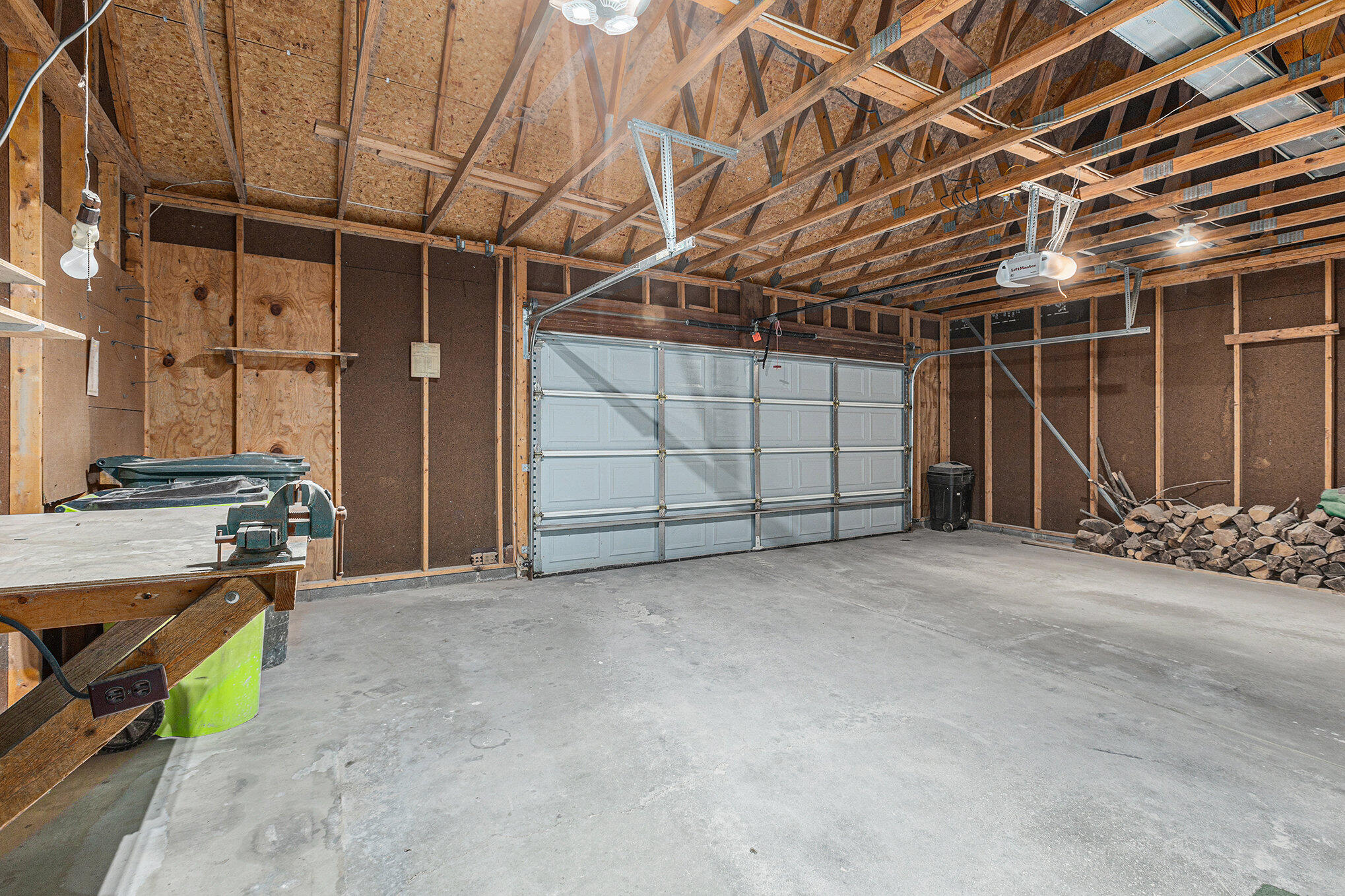 4551 North Maple Road Ann Arbor, MI 48105 - Photo 36 of 44 Garage