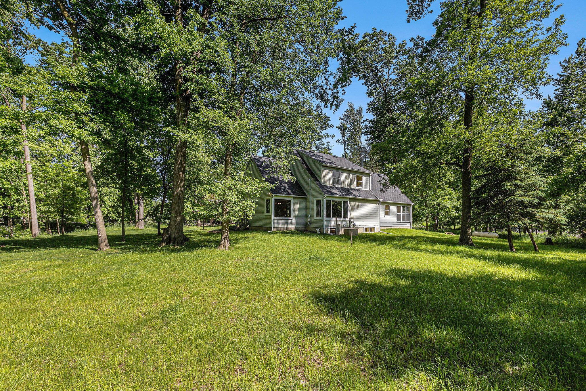 4551 North Maple Road Ann Arbor, MI 48105 - Photo 41 of 44 Exterior
