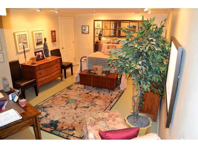 5 Lands End Road Kennebunkport, ME 04046 - Photo 18 of 32 Bedroom. The 3rd bedroom with large...