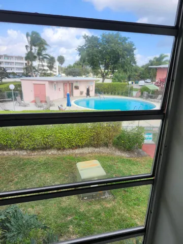 $1,400 | 17 Golfs Edge, Unit H, West Palm Beach, FL 33417