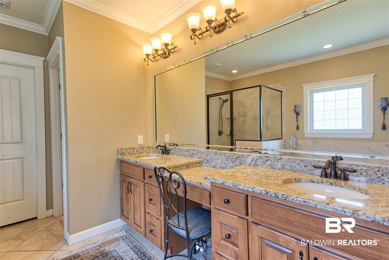 466 Dover Street Fairhope, AL 36532 - Photo 16 of 40