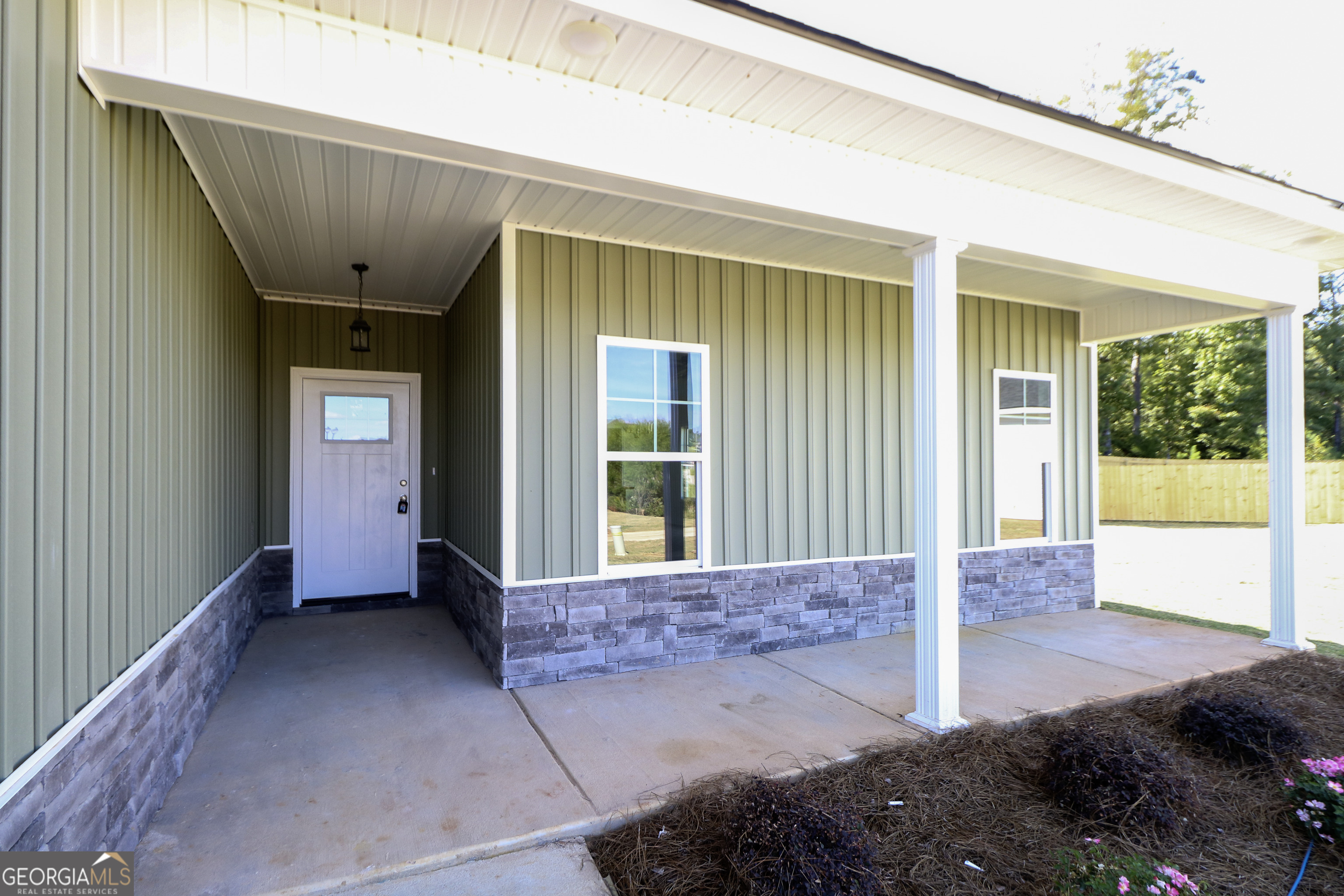 115 Sutter Butte Place Bonaire, GA 31005 - Photo 6 of 38 a view of entryway door