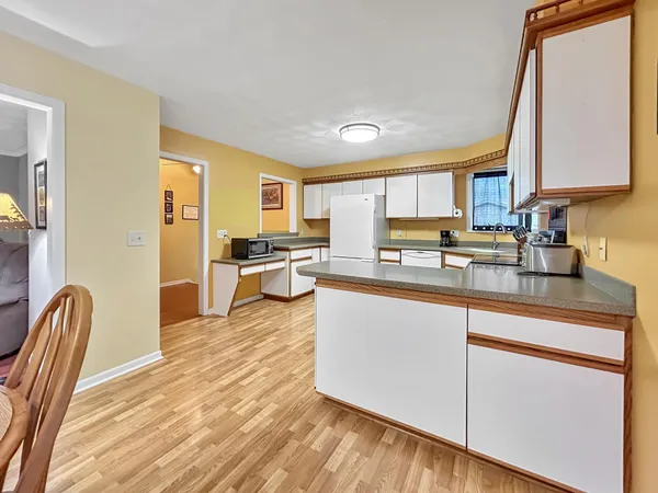 $329,900 | 1825 3rd Avenue Northeast, Owatonna, MN 55060