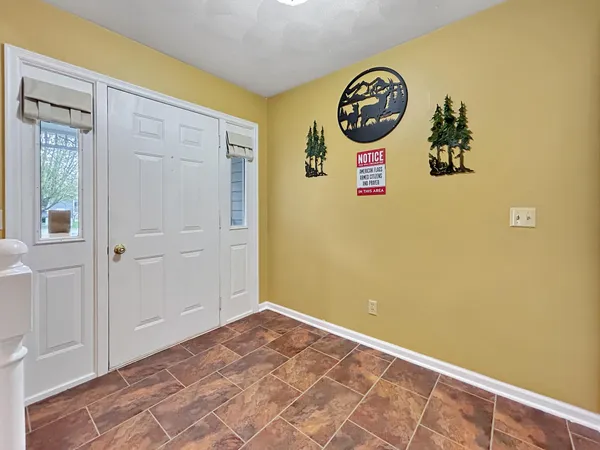 $329,900 | 1825 3rd Avenue Northeast, Owatonna, MN 55060