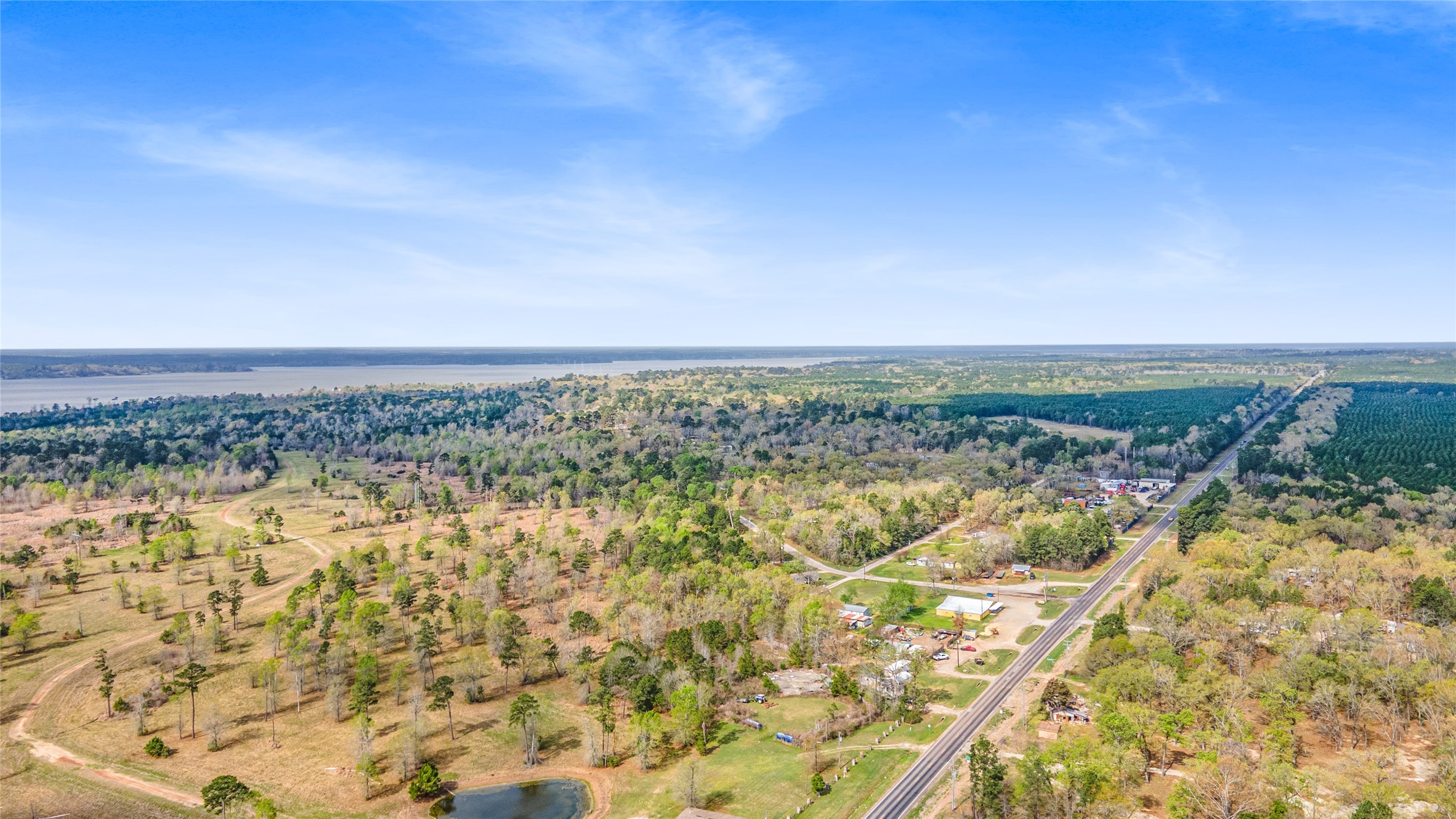 Lot 5 Eagle Falls Boulevard Trinity, TX 75862 - Photo 3 of 8 a view of an ocean