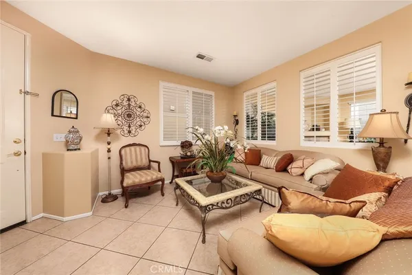 $760,000 | 27635 Elkwood Lane, Castaic, CA 91384