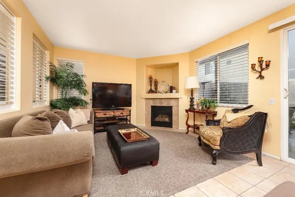 $760,000 | 27635 Elkwood Lane, Castaic, CA 91384