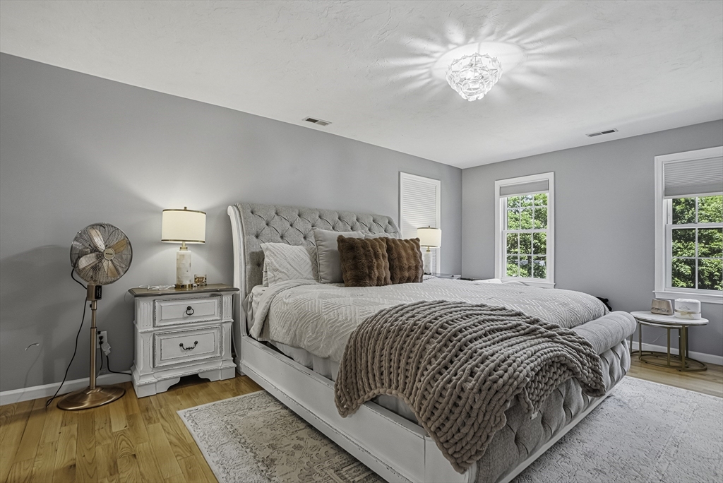 88 Northbridge Street Mendon, MA 01756 - Photo 22 of 41