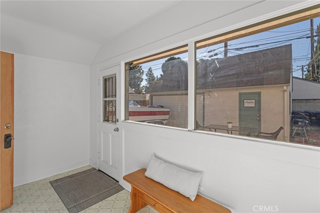 3678 Jurupa Avenue Riverside, CA 92506 - Photo 22 of 27 Mud room