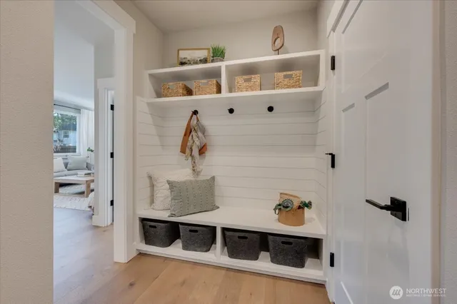 $794,950 | 14222 Southeast 284th Place, Kent, WA 98042