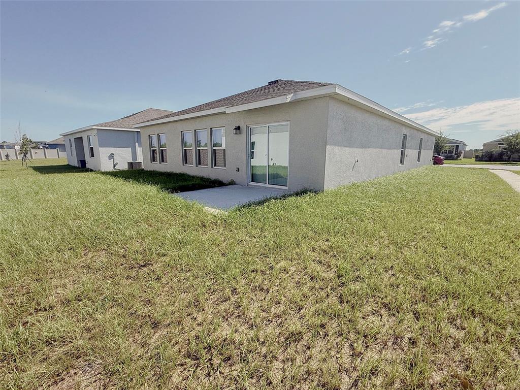 652 Reggie Road Winter Haven, FL 33859 - Photo 6 of 6 Gallery Image 6