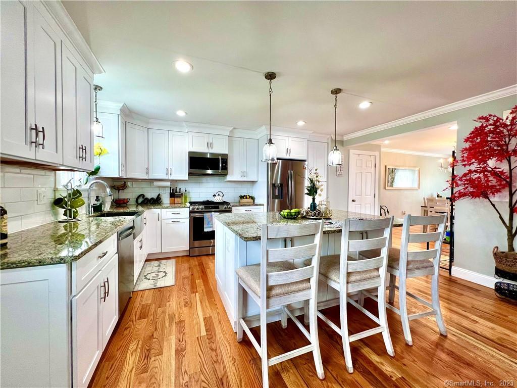 353 River Road Shelton, CT 06484 - Photo 1 of 1 Gallery Image 1