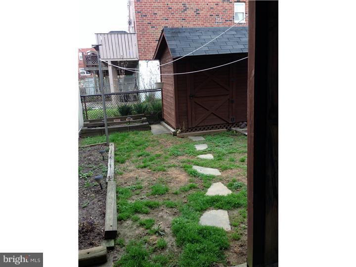 12542 Calpine Road Philadelphia, PA 19154 - Photo 8 of 12 Exterior Back