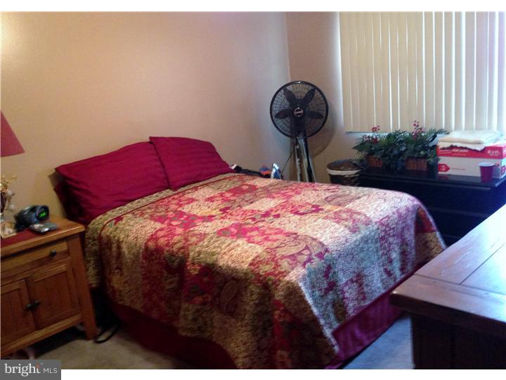 12542 Calpine Road Philadelphia, PA 19154 - Photo 10 of 12 Bedroom 2