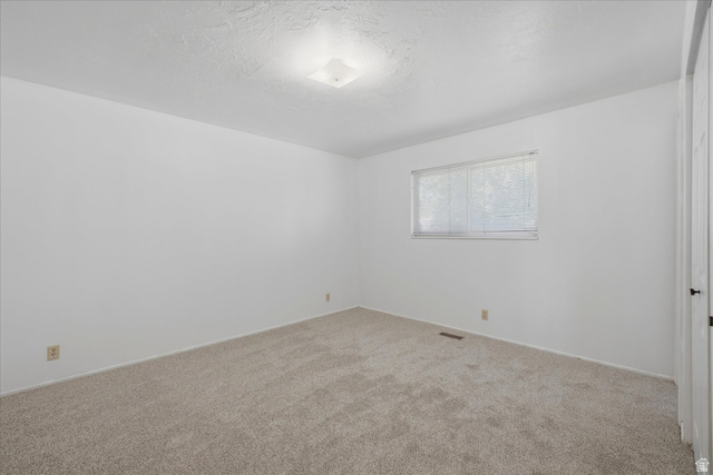 392 Perrine Drive Midvale, UT 84047 - Photo 18 of 37 Bedroom #2 Brand new carpet!