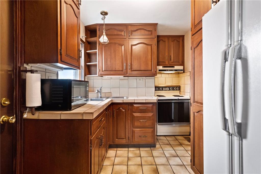 532 Wendel Road Irwin, PA 15642 - Photo 8 of 25 Gallery Image 8