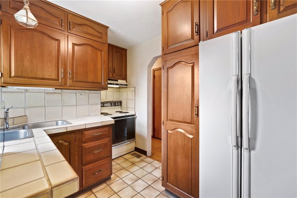 532 Wendel Road Irwin, PA 15642 - Photo 10 of 25 Gallery Image 10