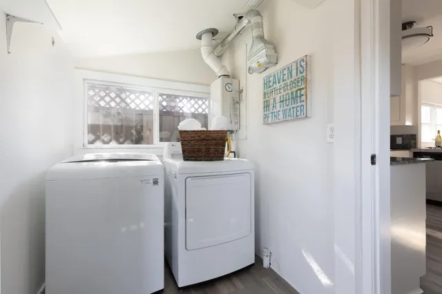 $1,095,000 | 1122 Seabright Avenue, Santa Cruz, CA 95062