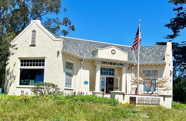 $1,095,000 | 1122 Seabright Avenue, Santa Cruz, CA 95062