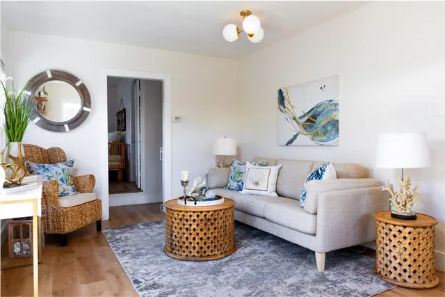 $1,095,000 | 1122 Seabright Avenue, Santa Cruz, CA 95062