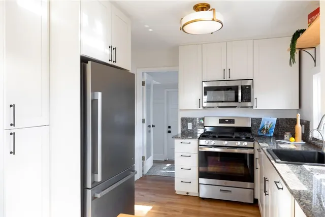 $1,095,000 | 1122 Seabright Avenue, Santa Cruz, CA 95062