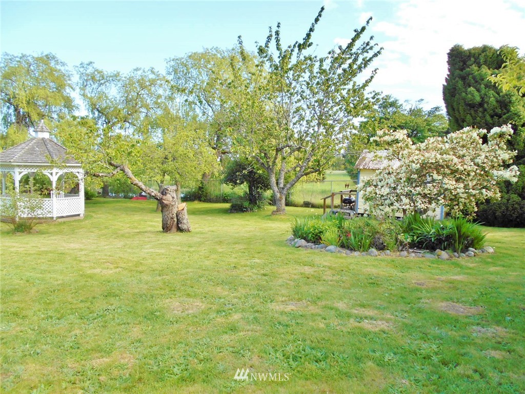 141 Dosewallips Road Brinnon, WA 98320 - Photo 20 of 25 Gallery Image 20