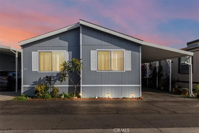 $182,000 | 9080 Bloomfield Avenue, Unit 230, Lakewood, CA 90715